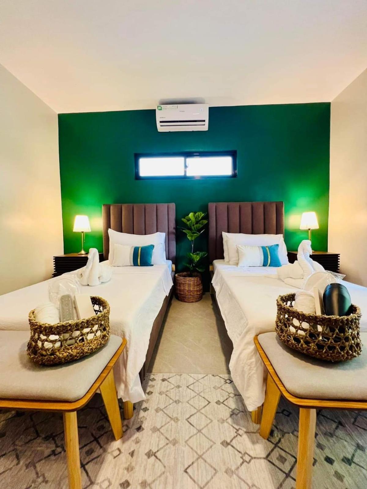 Tambisan Resort San Juan  Bagian luar foto
