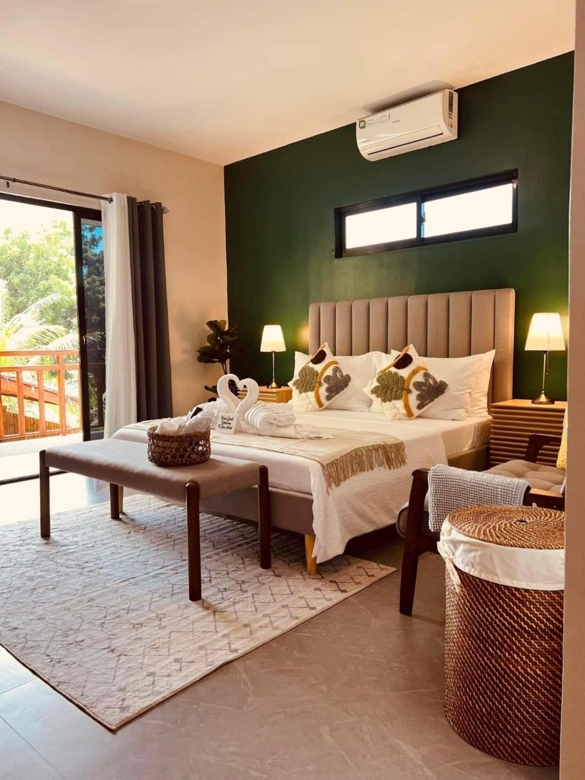 Tambisan Resort San Juan  Bagian luar foto